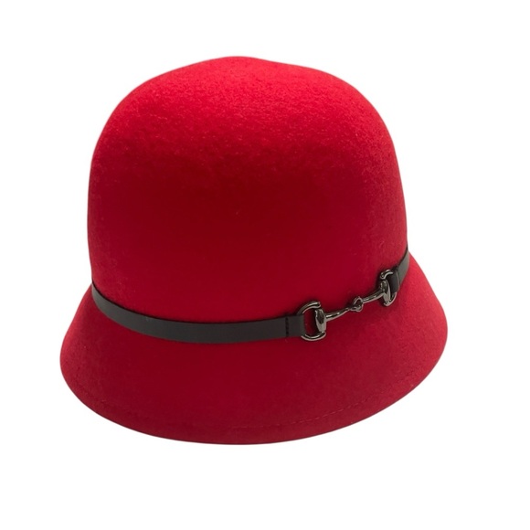 Red Wool Cloche Hat Black Faux Leather Band & Silver Bit Accent Bucket Hat - Picture 1 of 10